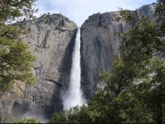 When is the best time to visit Yosemite National Park